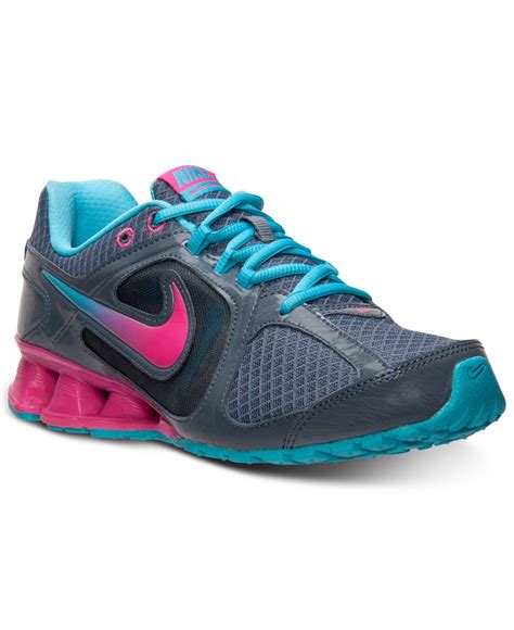 women's Nike reax 8